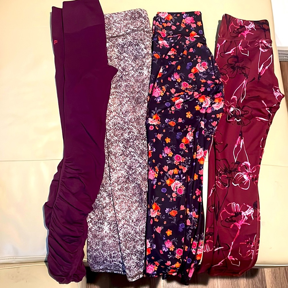 Fabletics workout bottoms